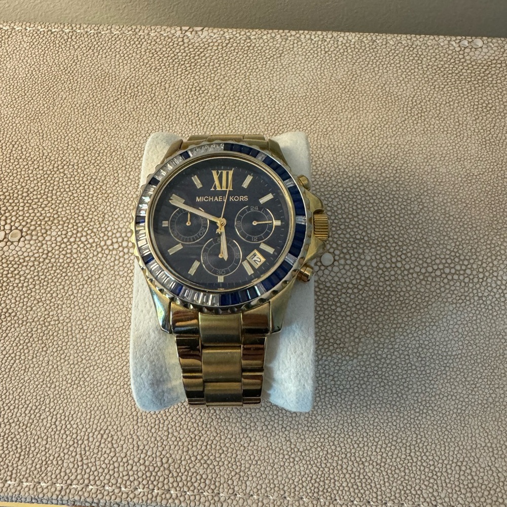 Michael kors gold Everest with pave diamonds